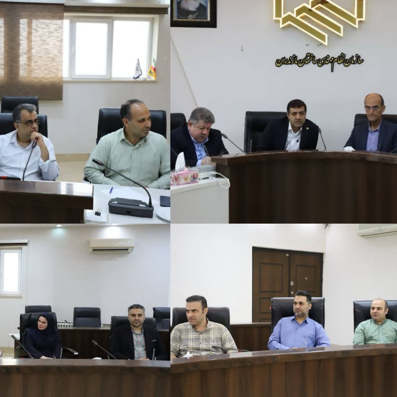 حضور دکتر غلامرضاتبار، ریاست محترم دانشکده عمران و مدیر آموزش دوره های نظام مهندسی در جلسه کمیته آموزش سازمان نظام مهندسی استان مازندران