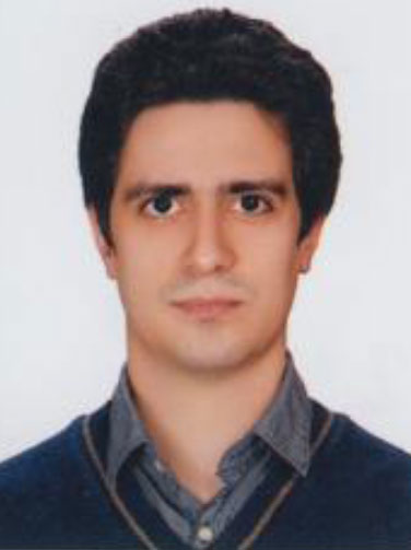 کوروش نادری